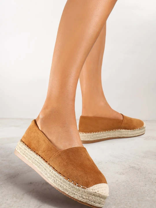 Zdjęcie produktu Camelowe Espadryle na Plecionej Podeszwie Sirelora Vices Beżowy