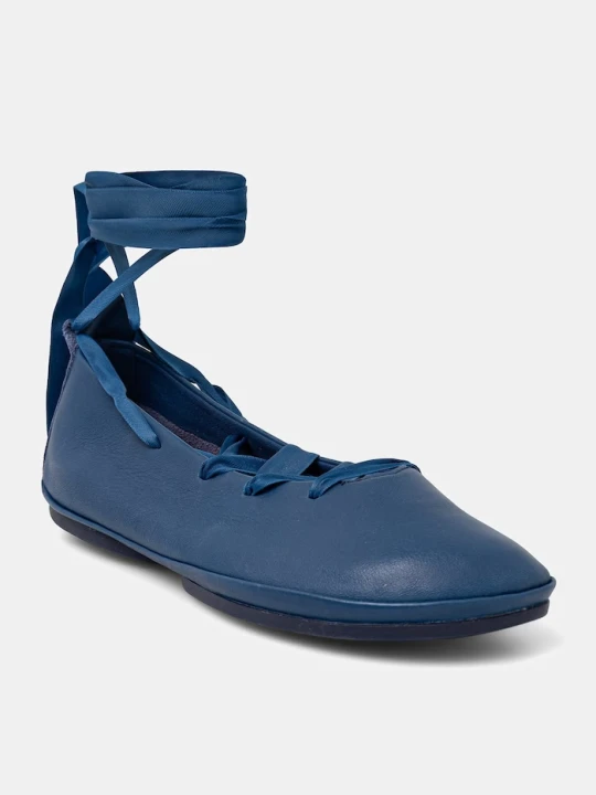 Zdjęcie produktu Camper baleriny skórzane Right Nina granatowy