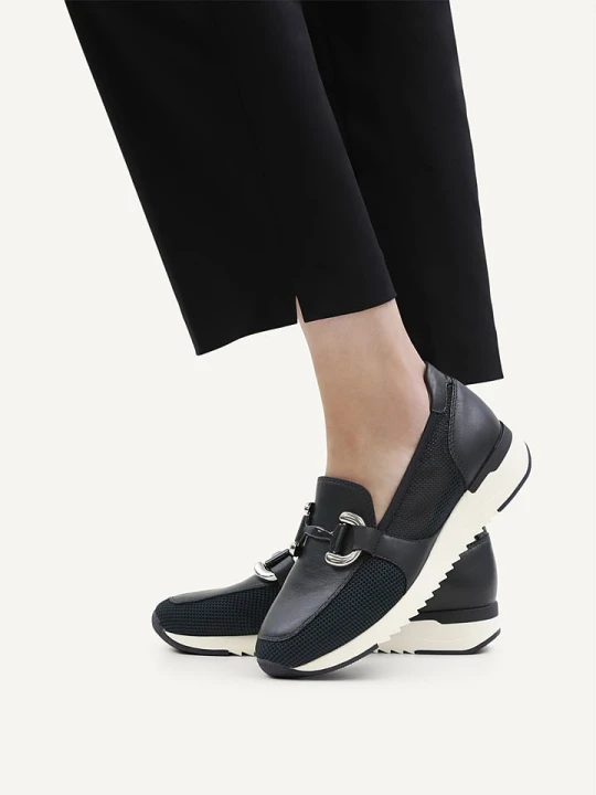 Zdjęcie produktu Caprice Skórzane slippersy w kolorze granatowym rozmiar: 41