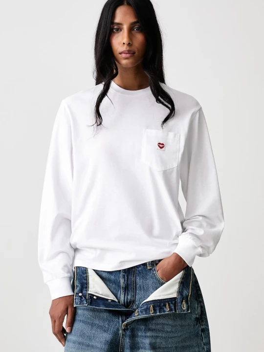 Zdjęcie produktu Carhartt WIP T-shirt damski bawełniany Pocket Small Heart T-Shirt