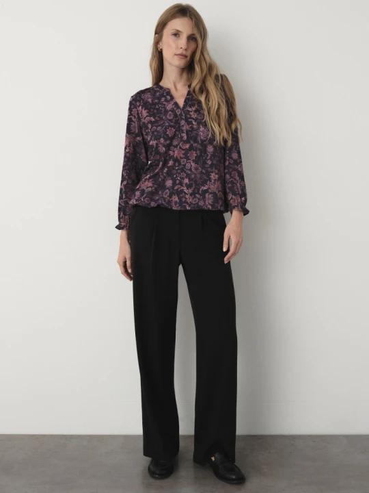 Zdjęcie produktu Casualowy top z nadrukiem paisley Greenpoint fioletowy