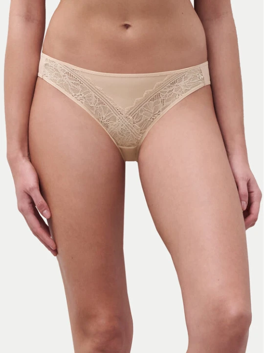 Zdjęcie produktu Chantelle Figi klasyczne Floral Touch C94230 Beżowy