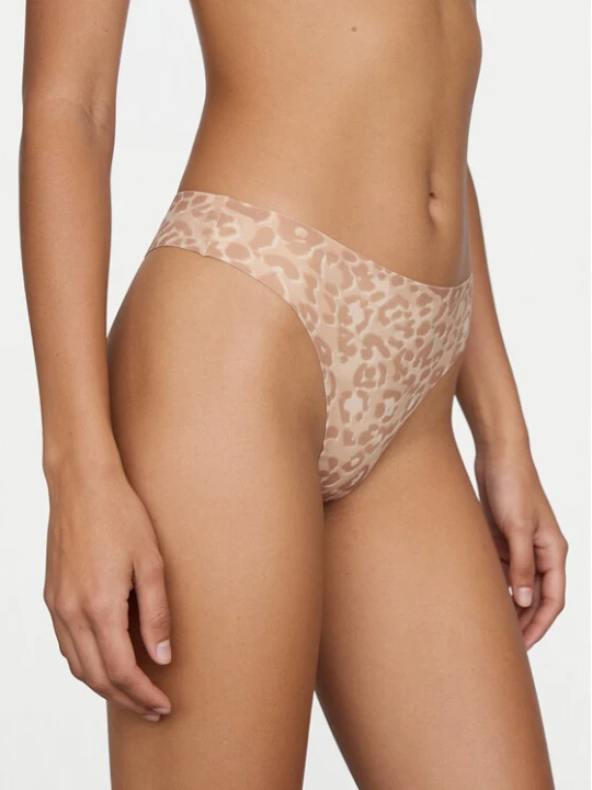 Zdjęcie produktu Chantelle Stringi Soft Stretch C11D90 Beżowy