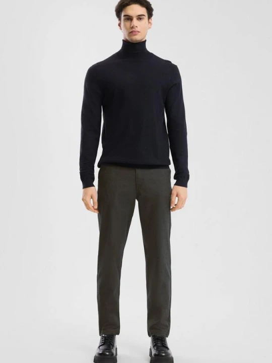 Zdjęcie produktu Chino z dwukolorowego materiału Oxford QS oliwkowy