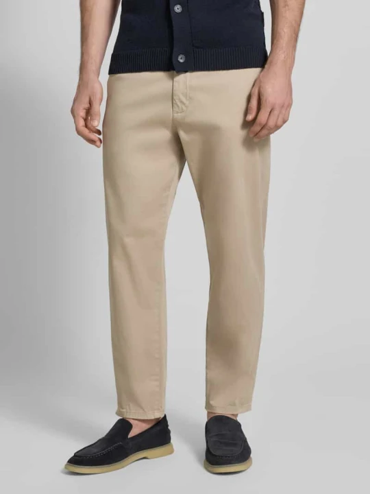 Zdjęcie produktu Chino z kieszeniami z ukośnym wejściem model 'PEPE' Casual Friday Beżowy