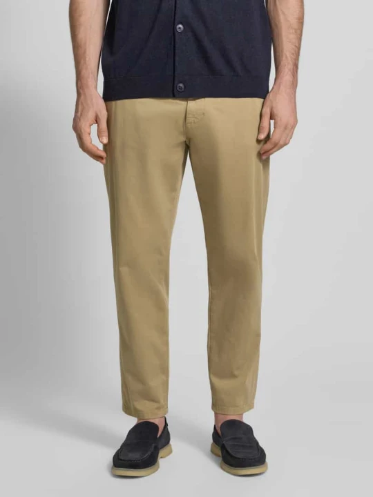 Zdjęcie produktu Chino z kieszeniami z ukośnym wejściem model 'PEPE' Casual Friday Jasnobrązowy
