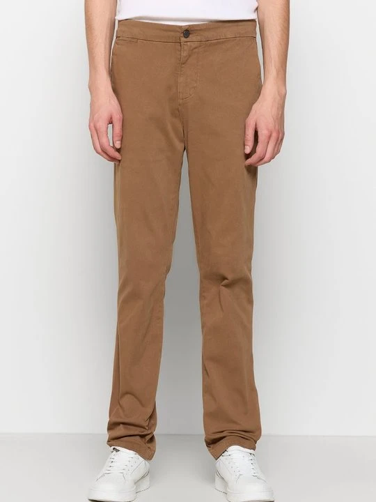 Zdjęcie produktu Chinosy 7 For All Mankind wielbłądzi