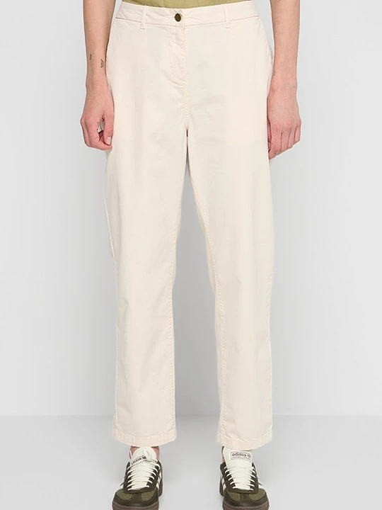 Zdjęcie produktu Chinosy Barbour mleczny
