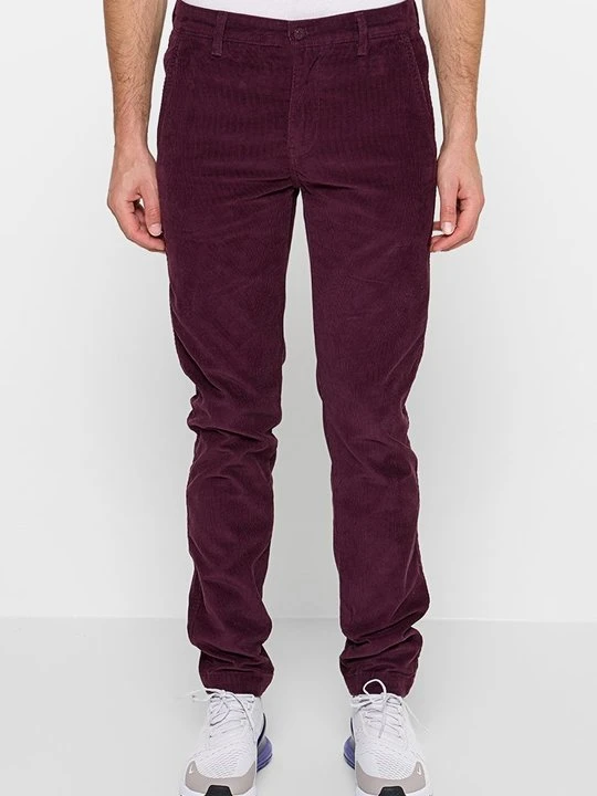 Zdjęcie produktu Chinosy Levi's bordowy