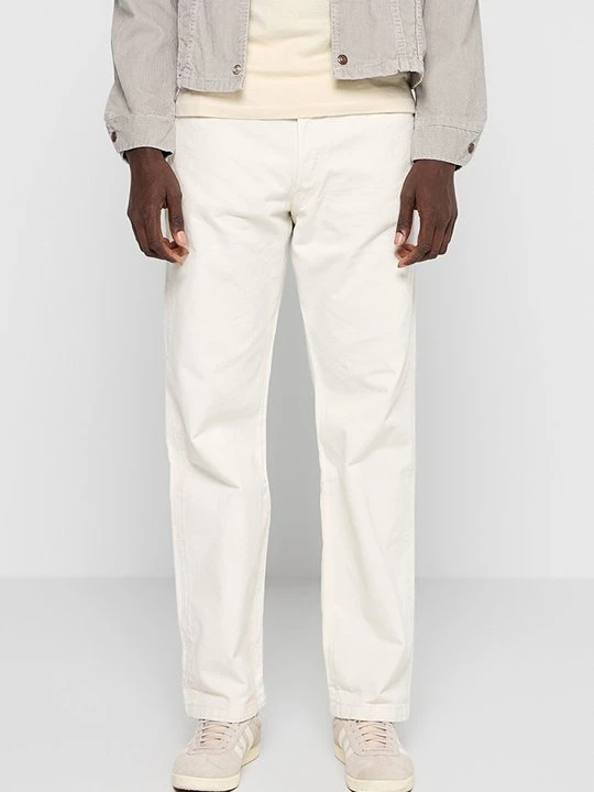 Zdjęcie produktu Chinosy Levi's mleczny