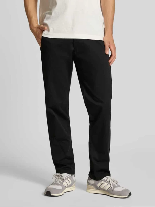 Zdjęcie produktu Chino o kroju relaxed fit z kieszeniami z tyłu model 'KANE' Jack&Jones Czarny