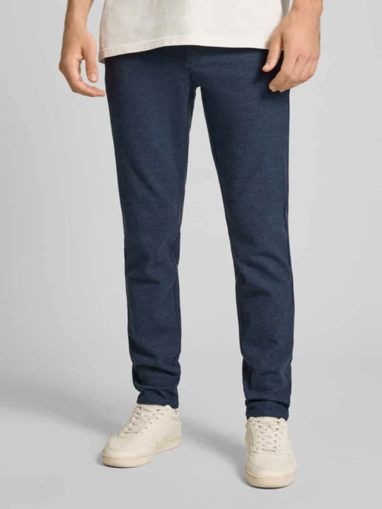 Zdjęcie produktu Chinosy szczotkowane o kroju slim fit z dodatkiem wiskozy model ‘MARK’ Only & Sons Ciemnoniebieski