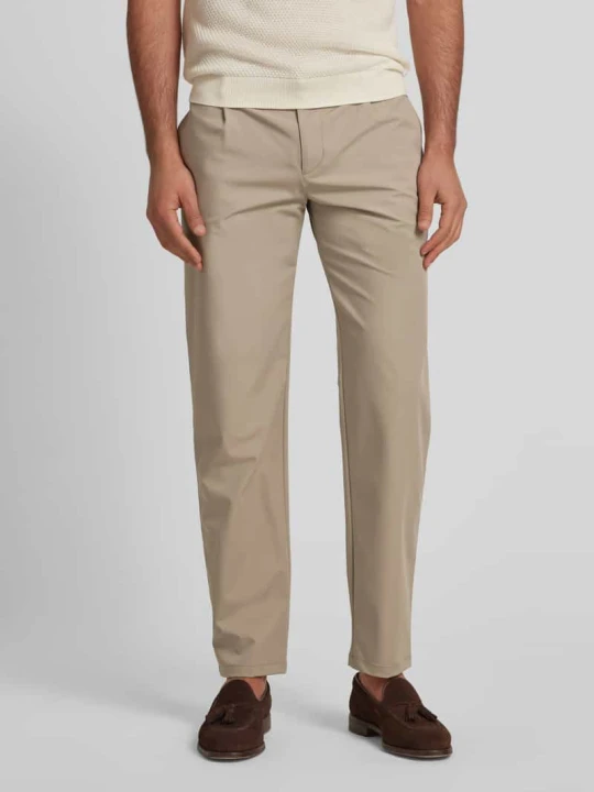 Zdjęcie produktu Chino w kroju slim fit z zakładkami w pasie Roy Robson Beżowy