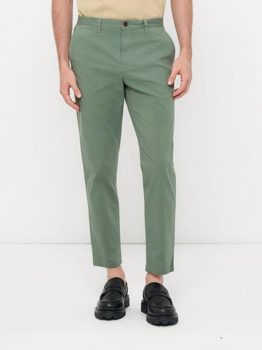 Zdjęcie produktu Chinosy Ted Baker oliwkowy