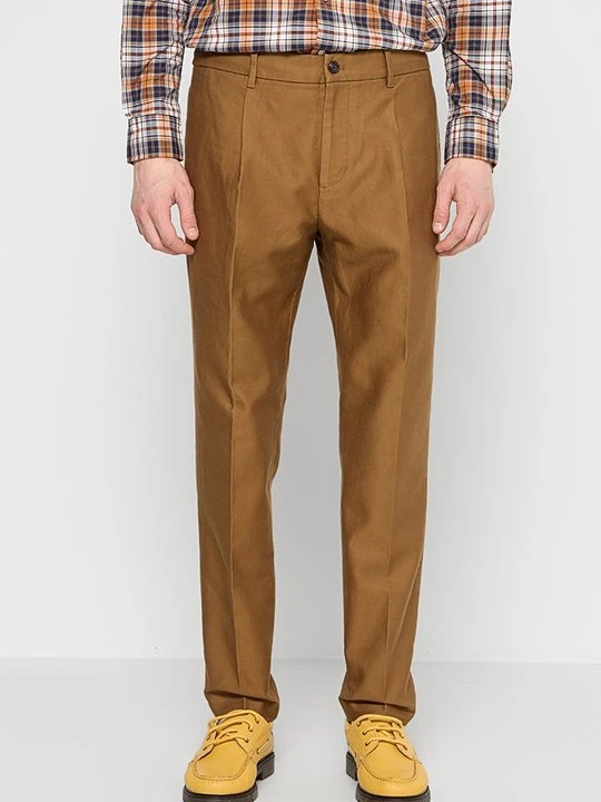 Zdjęcie produktu Chinosy Tommy Hilfiger brązowy