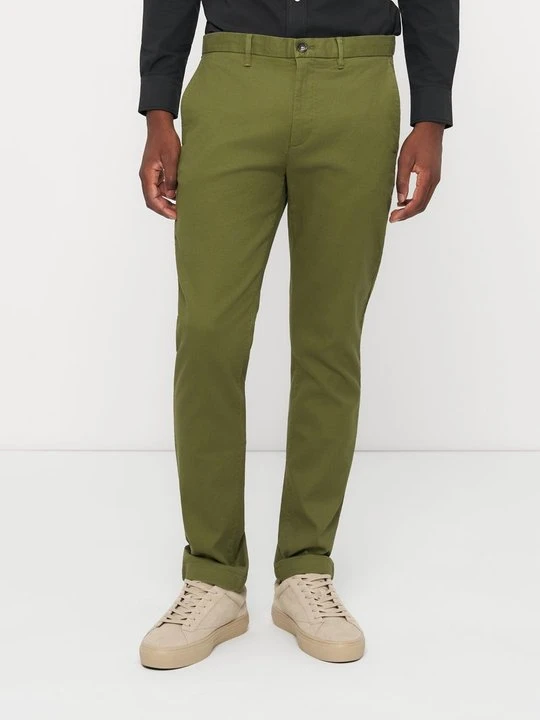 Zdjęcie produktu Chinosy Tommy Hilfiger ciemnozielony