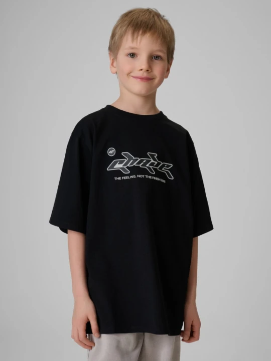 Zdjęcie produktu Chłopięcy t-shirt z nadrukiem 4F 4FJRSS26TTSHM3861 - czarny