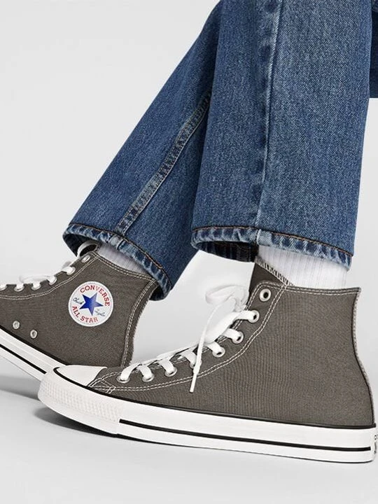 Zdjęcie produktu Chuck Taylor All Star Classic Converse Szary