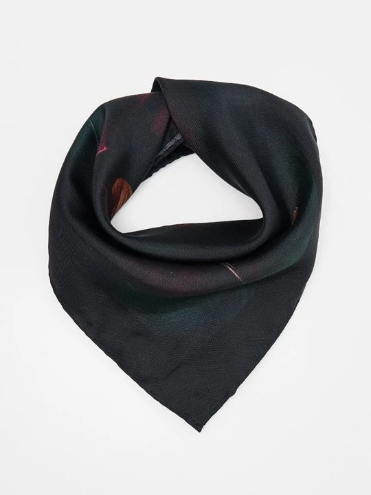Zdjęcie produktu Chusta Ted Baker czarny