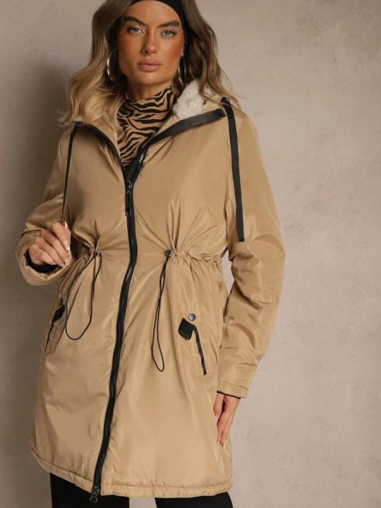 Zdjęcie produktu Ciemnobeżowa Kurtka Parka w Stylu Casual Ocieplana Futerkiem Olleania J.style Beżowy