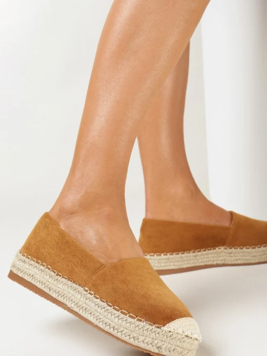 Zdjęcie produktu Ciemnobeżowe Espadryle Zdobione Plecionką Thaxie Vices Beżowy