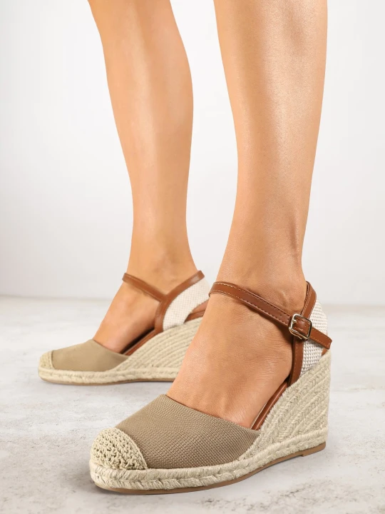 Zdjęcie produktu Ciemnobeżowe Sandały Espadryle Vices na Plecionym Koturnie Amotta Beżowy