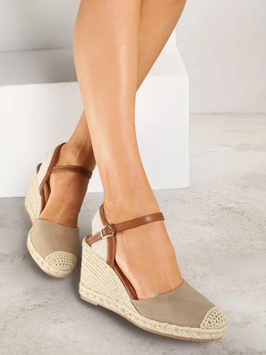 Zdjęcie produktu Ciemnobeżowe Sandały Vices w Stylu Espadryli na Koturnie z Plecionki Amoiella Beżowy