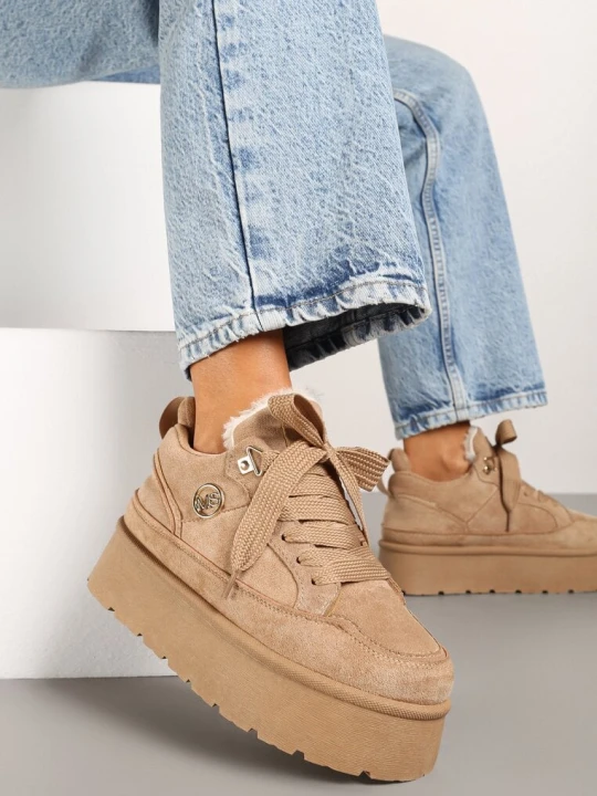 Zdjęcie produktu Ciemnobeżowe Sneakersy z Imitacji Zamszu na Platformie Ocieplane Futrem Sennalia Beżowy
