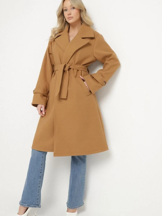 Zdjęcie produktu Ciemnobeżowy Płaszcz Niezapinany Wiązany Materiałowym Paskiem w Talii z Kieszeniami i Kołnierzem Neeraja New Collection