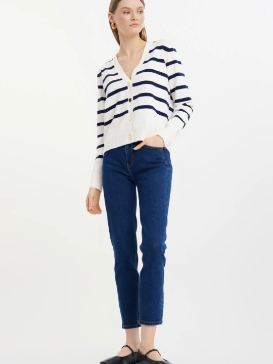 Zdjęcie produktu Ciemnogranatowe jeansy slim Greenpoint granatowy