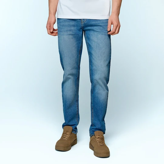 Zdjęcie produktu Ciemnoniebieskie jeansy slim fit House