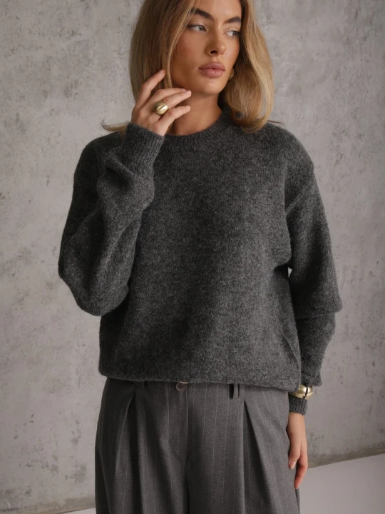 Zdjęcie produktu Ciemnoszary Sweter Zimowy z Wełną Oversize Beliossa J&x