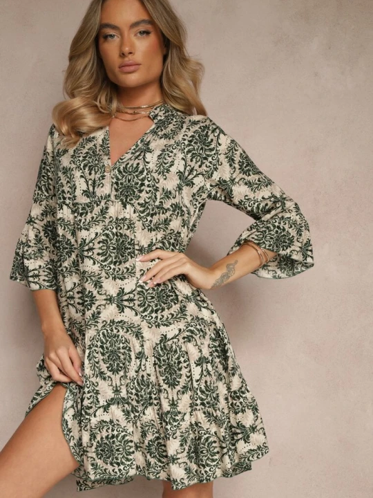 Zdjęcie produktu Ciemnozielona Bawełniana Sukienka o Rozkloszowanym Kroju w Ornamentalny Print Laniwea Defox Zielony