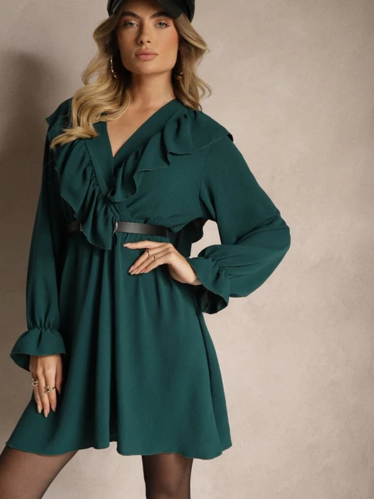 Zdjęcie produktu Ciemnozielona Kopertowa Sukienka z Żabotem Ozdobiona Falbankami Melosia New Collection Zielony