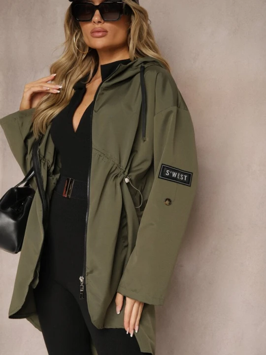 Zdjęcie produktu Ciemnozielona Kurtka Oversize Wiatrówka Ceshela Swest Zielony