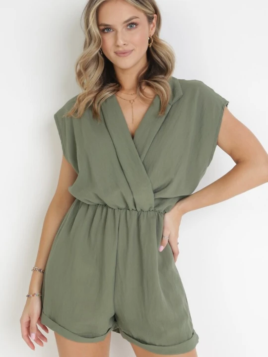 Zdjęcie produktu Ciemnozielony Kombinezon z Krótkimi Nogawkami i Kopertowym Dekoltem z Wiskozy Polisse New Collection