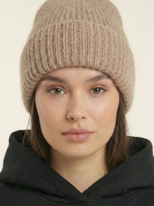 Zdjęcie produktu Ciepła Czapka Misty Beanie - 76% moher LAÏF