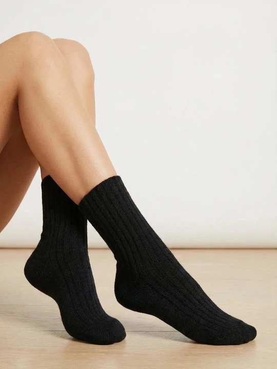 Zdjęcie produktu Ciepłe skarpetki damskie prążkowane z naturalnej bawełny - Angora F28 MARILYN
