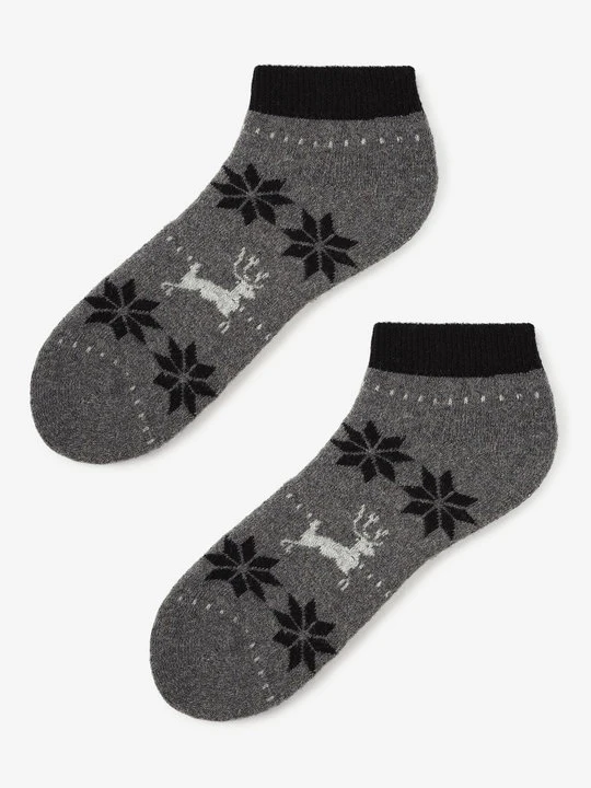 Zdjęcie produktu Ciepłe skarpetki męskie z zimową grafiką Angora Footies Men Terry X50 Marilyn szary