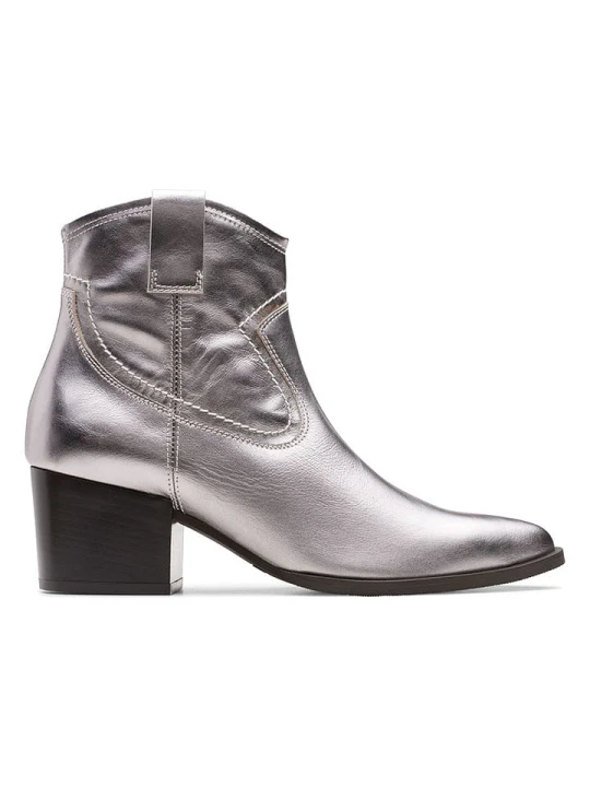 Zdjęcie produktu Clarks Skórzane botki "Elder Rae" w kolorze srebrnym rozmiar: 39