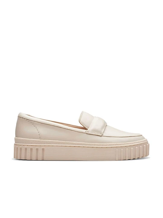 Zdjęcie produktu Clarks Skórzane slippersy "Mayhill Cove" w kolorze beżowym rozmiar: 41