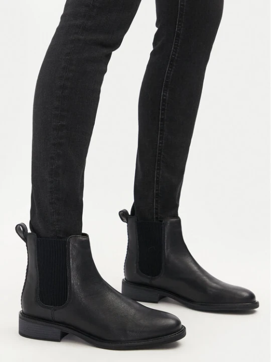 Zdjęcie produktu Clarks Sztyblety Cologne Arlo 2 261747674 Czarny