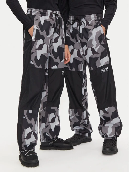 Zdjęcie produktu Colourwear Spodnie snowboardowe Knox Pants 7010312 Czarny Regular Fit