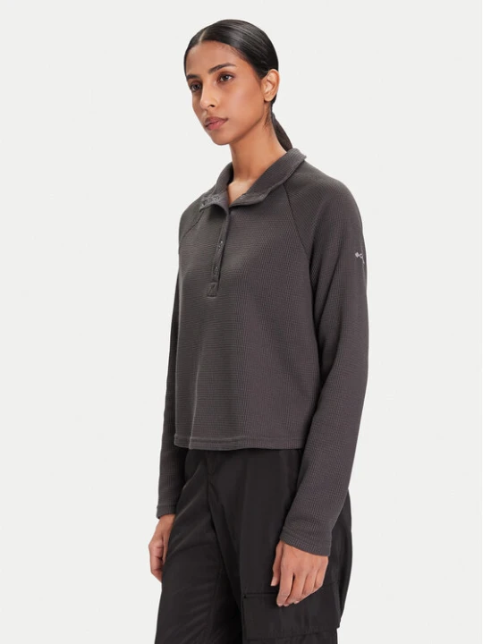 Zdjęcie produktu Columbia Koszulka techniczna Holly Hideaway™ 2135792 Czarny Relaxed Fit