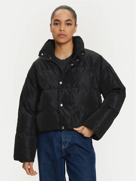 Zdjęcie produktu Converse Kurtka puchowa Super Puffer 10026797-A01 Czarny Relaxed Fit