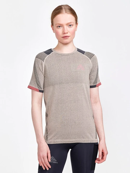 Zdjęcie produktu Craft Koszulka "Pro Trail Fuseknit" w kolorze beżowym do biegania rozmiar: XS