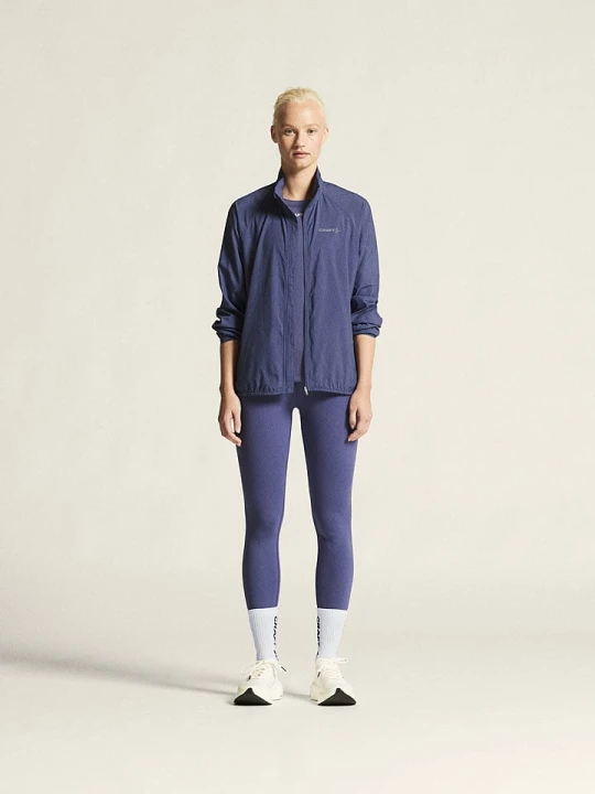 Zdjęcie produktu Craft Legginsy sportowe "Core Essence" w kolorze fioletowym rozmiar: M