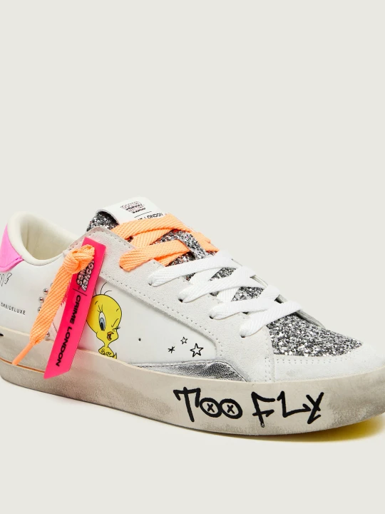 Zdjęcie produktu Crime London Skórzane sneakersy SK8 DELUXE | CRIME LONDON x LOONEY TUNES | zamsz biały
