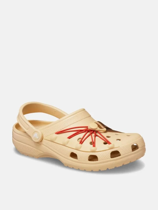 Zdjęcie produktu Crocs Chodaki "Classic Webbing" w kolorze beżowym rozmiar: 42/43