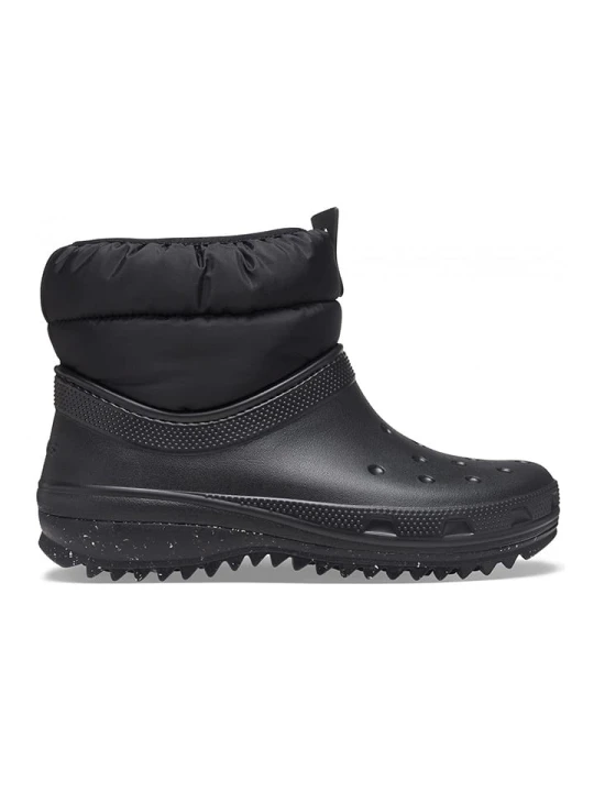Zdjęcie produktu Crocs Kozaki zimowe "Classic Neo Puff" w kolorze czarnym rozmiar: 36 / 37